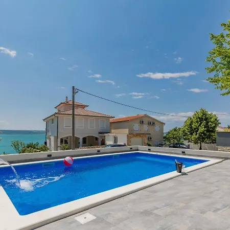 Διαμέρισμα Maja-2 By Interhome *