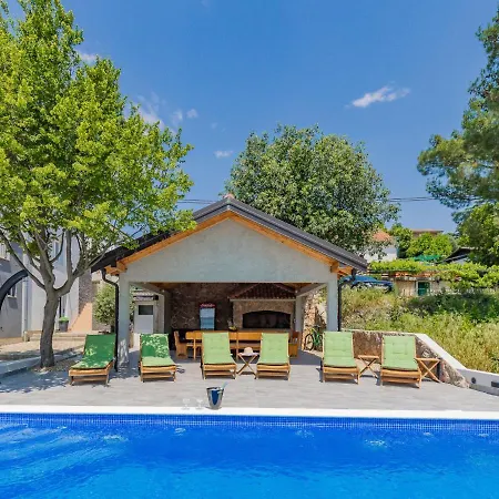 Maja - Srd421 By Interhome Apartment