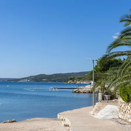 Maja-2 By Interhome Maslenica